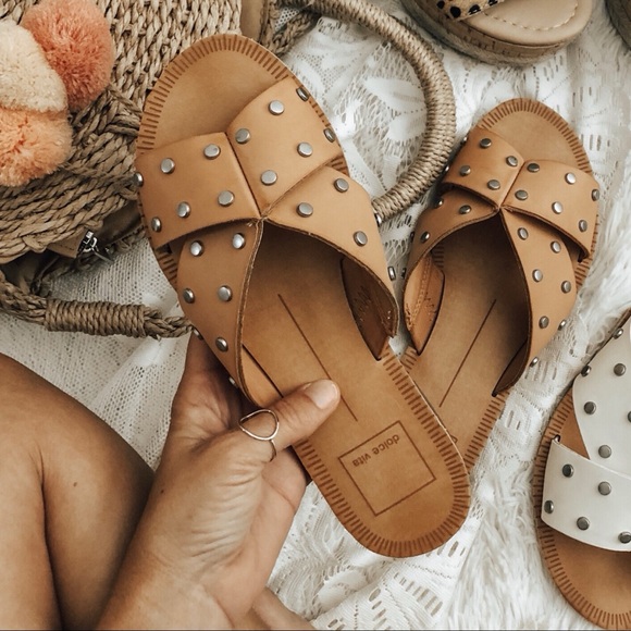 Dolce Vita Cary Sandals - Picture 1 of 6